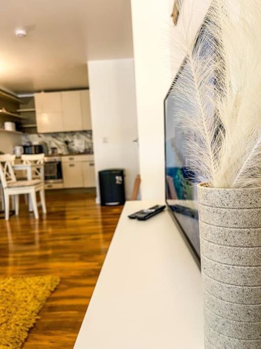 Central + Gym + Pool + Parking Apartament